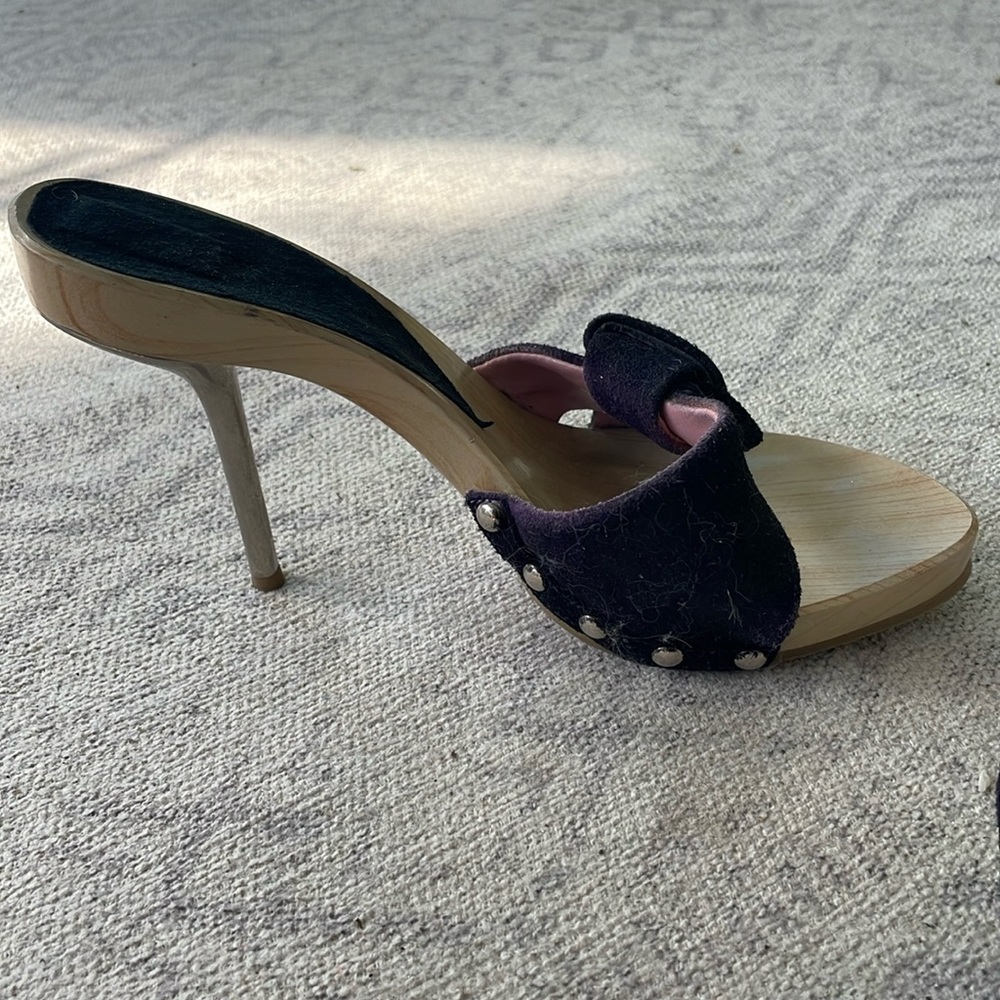 Gorgeous but they don’t fit me anymore since I got pregnant.
